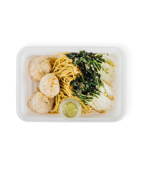 Spaghetti aux boulettes de dinde et au pesto